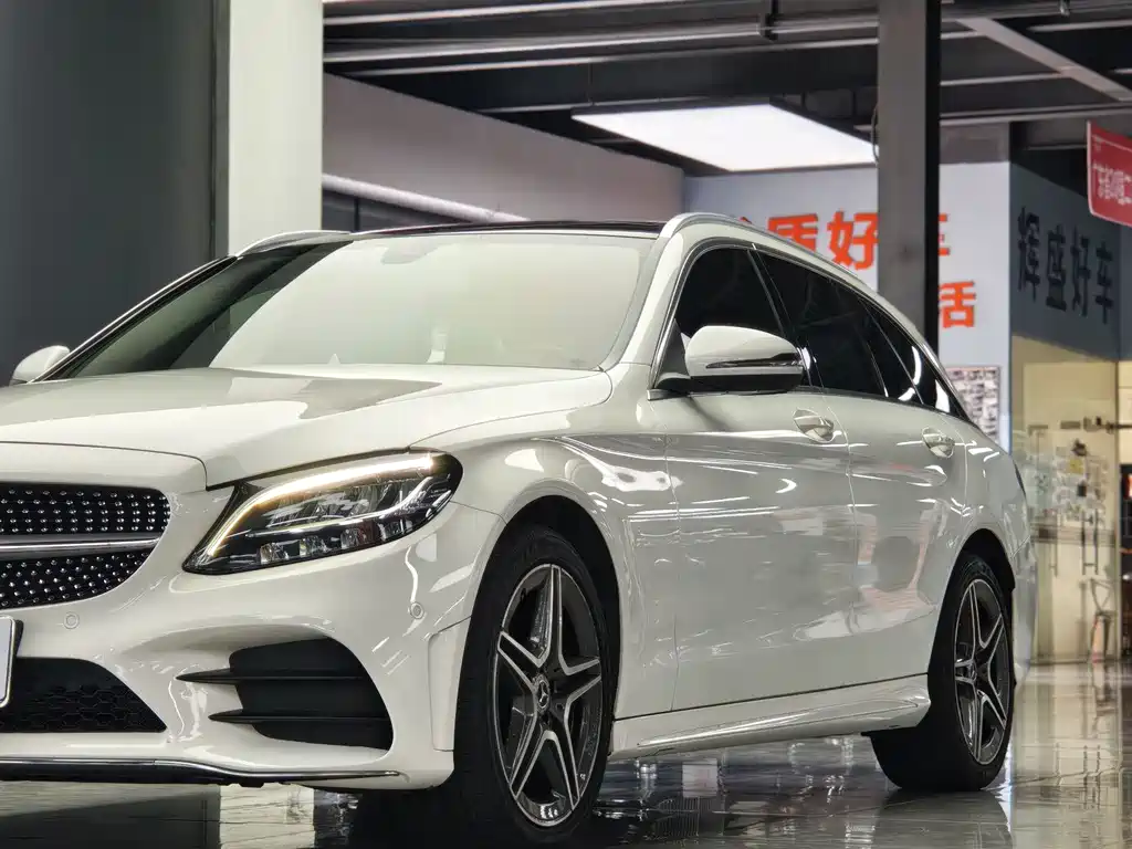Mercedes-Benz C-Class 2020 — фото 15