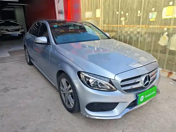 Mercedes-Benz C-Class 2018