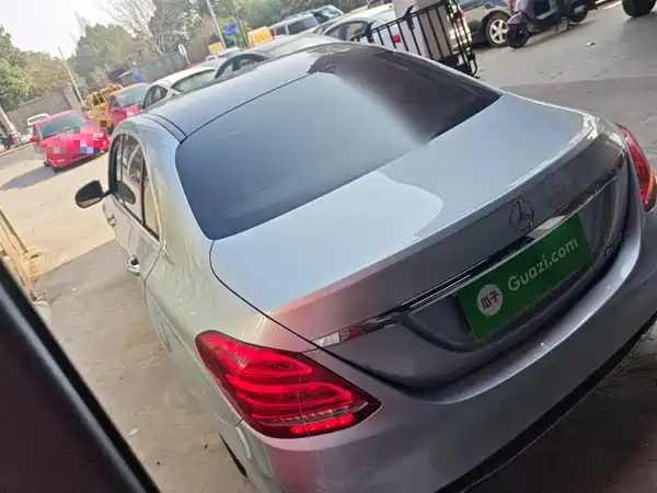Mercedes-Benz C-Class 2018