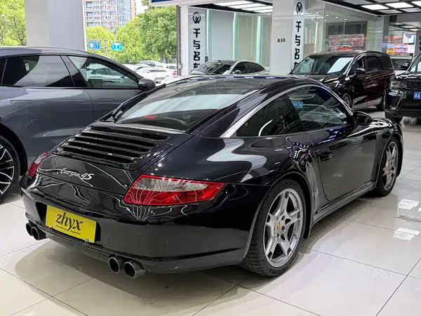 Porsche 911 2010