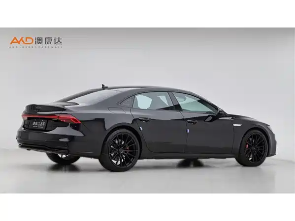 Audi A7L 2024