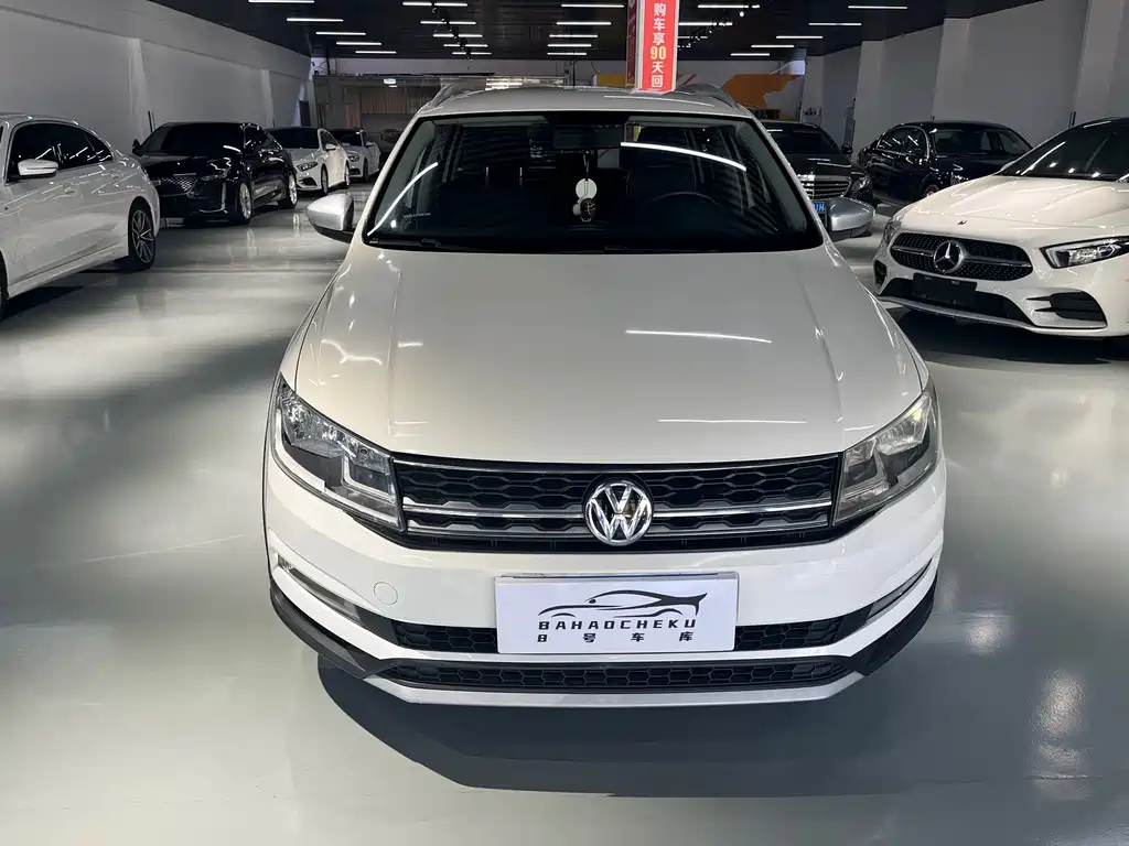 Volkswagen Santana 2016