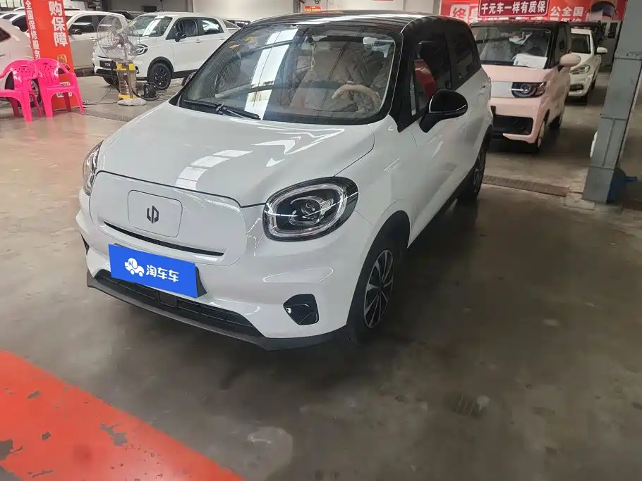 Leapmotor Zero Running T03 2024