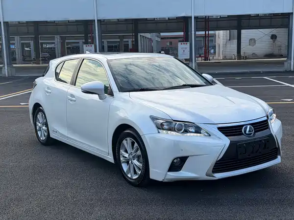Lexus CT 2016
