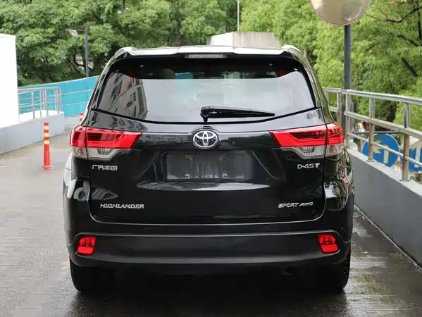 Toyota Highlander 2018