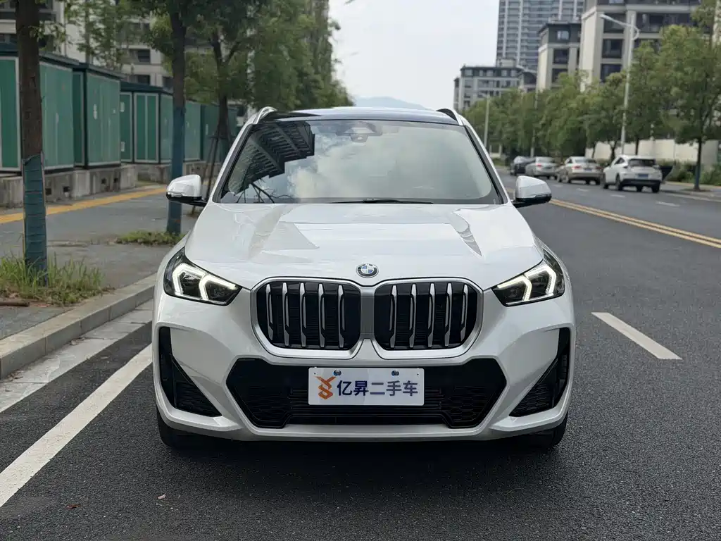 BMW X1 2024 — фото 3