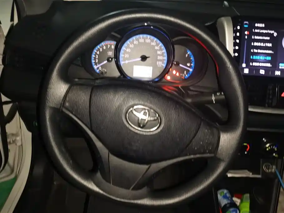 Toyota Vios 2018 — фото 15