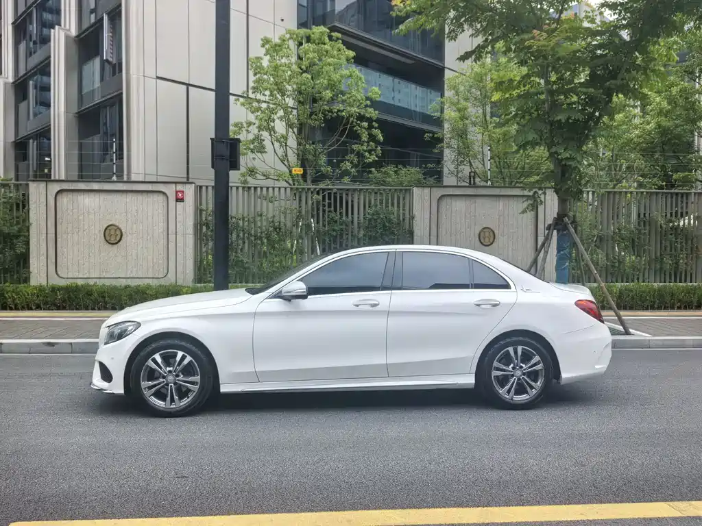 Mercedes-Benz C-Class 2015 — фото 7