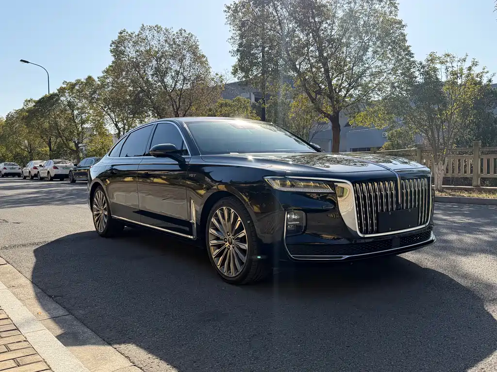 Hongqi H9 2021 — фото 2