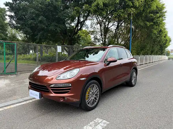 Porsche Cayenne 2011