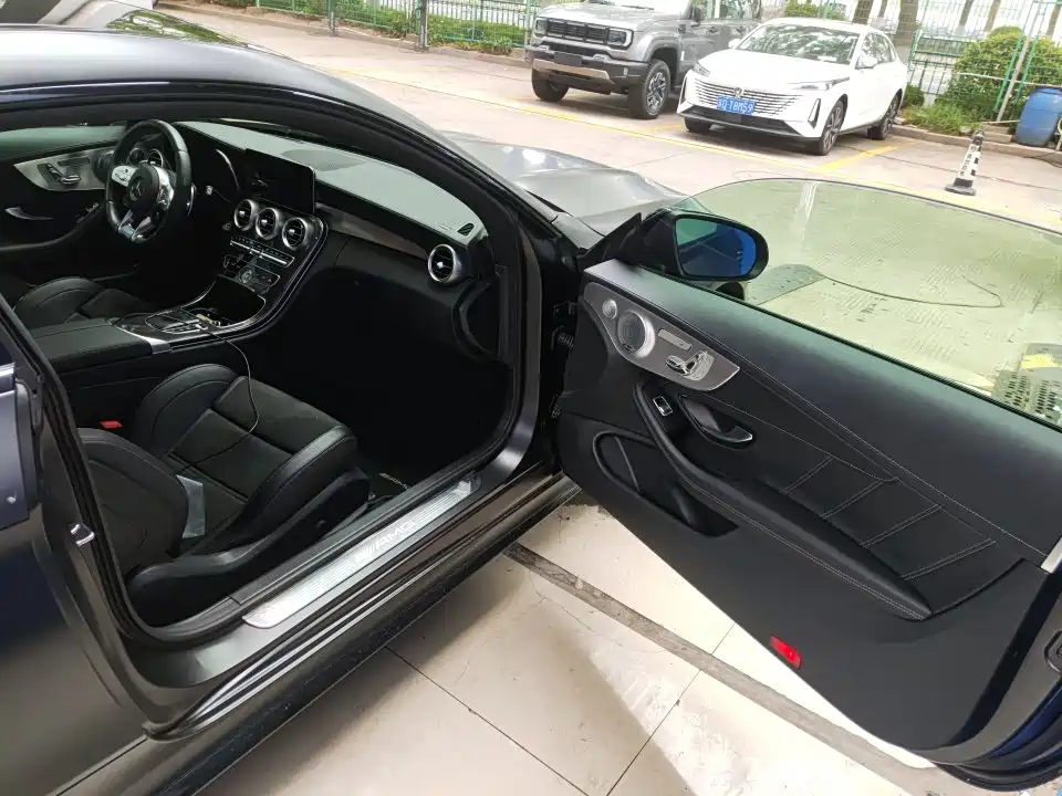 Mercedes-Benz C-Class AMG 2021 — фото 6