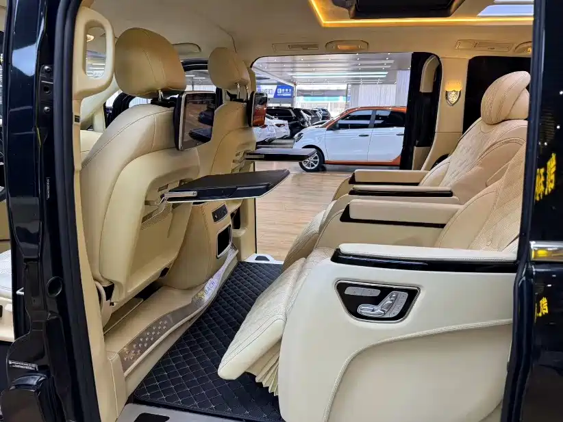 Mercedes-Benz Vito 2019 — фото 15