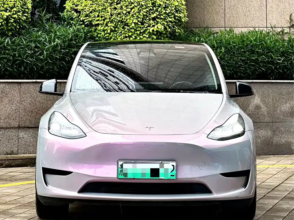 Tesla Model Y 2022 — фото 2