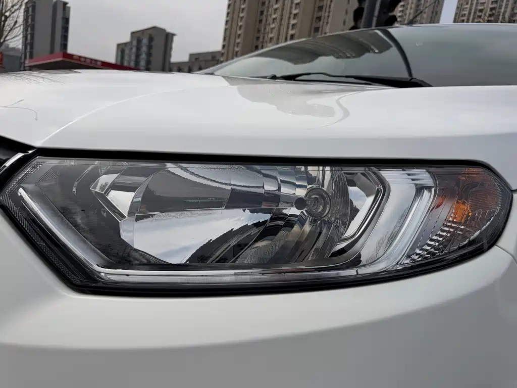 Ford Ecosport 2014 — фото 8