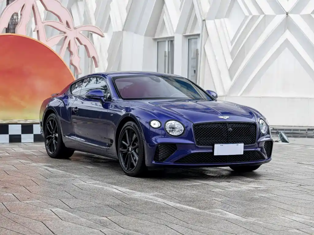 Bentley Continental 2022 — фото 3