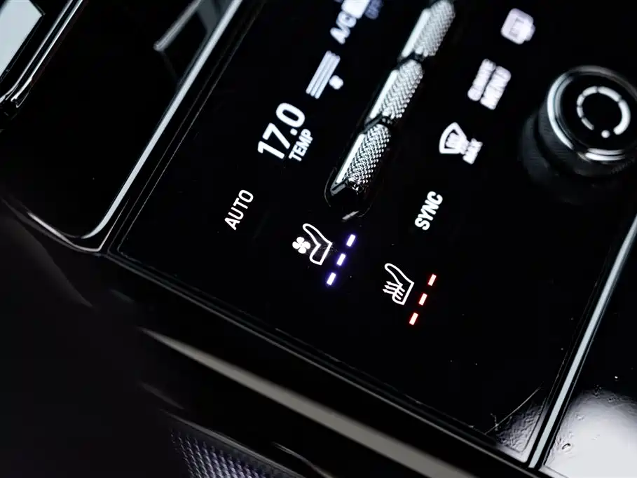 Porsche Panamera 2025 — фото 24