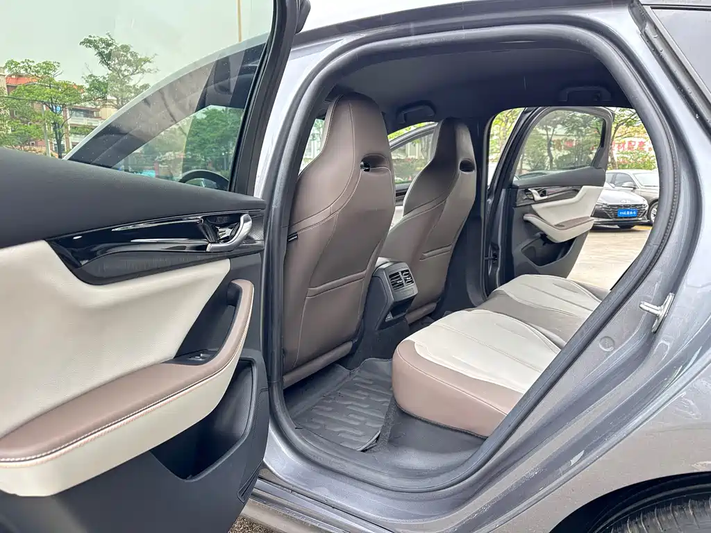 BYD Qin PLUS 2024 — фото 10
