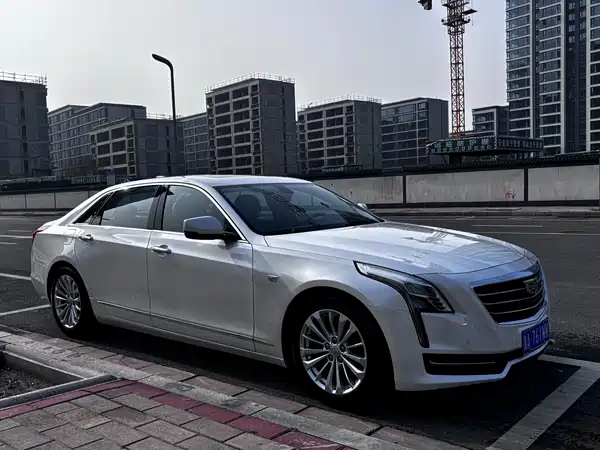 Cadillac CT6 2017