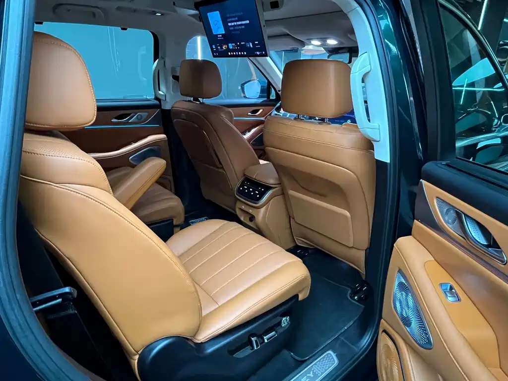 Wey Blue Mountain 2025 — фото 8