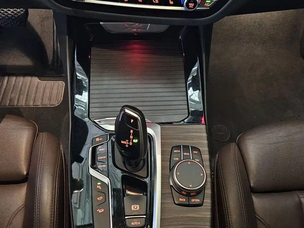 BMW X3 2020 — фото 10