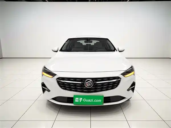 Buick Regal 2021