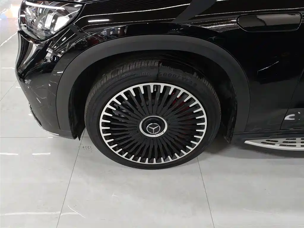 Mercedes-Benz EQE SUV 2025 — фото 25