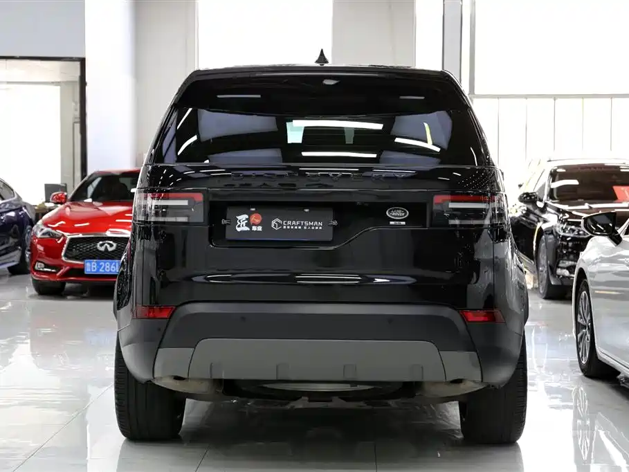 Land Rover Discovery 2020 — фото 22