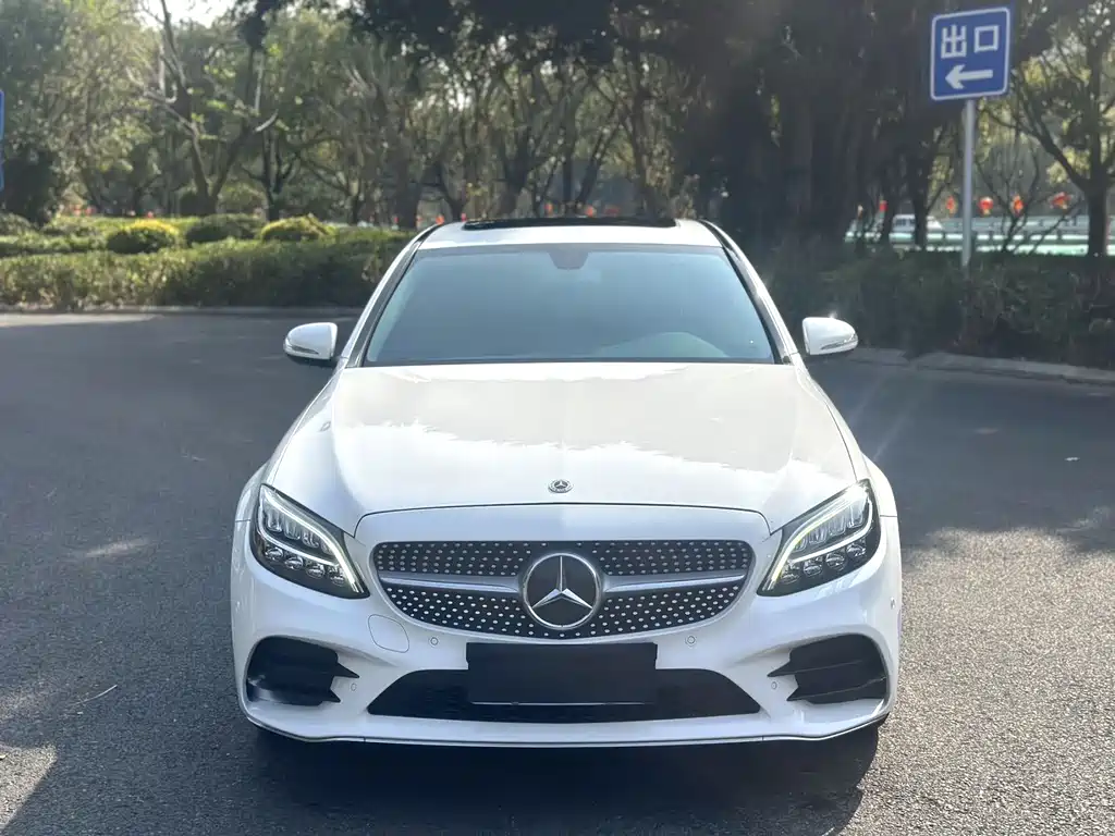 Mercedes-Benz C-Class 2019