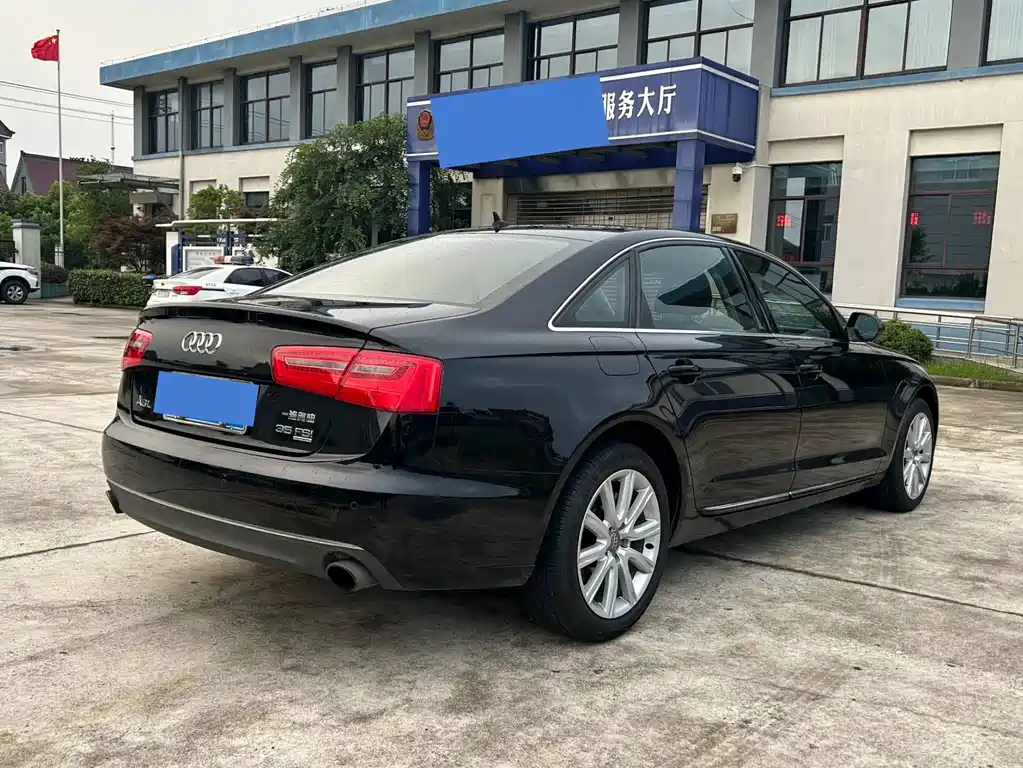 Audi A6L 2015