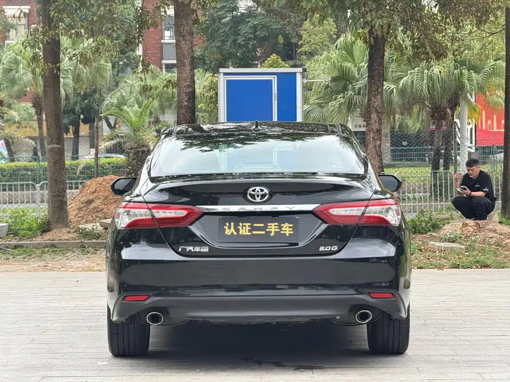 Toyota Camry 2022 — фото 20