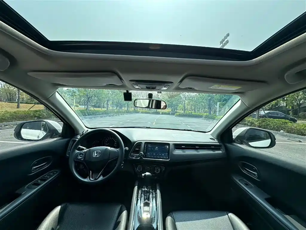 Honda Vezel 2021 — фото 15