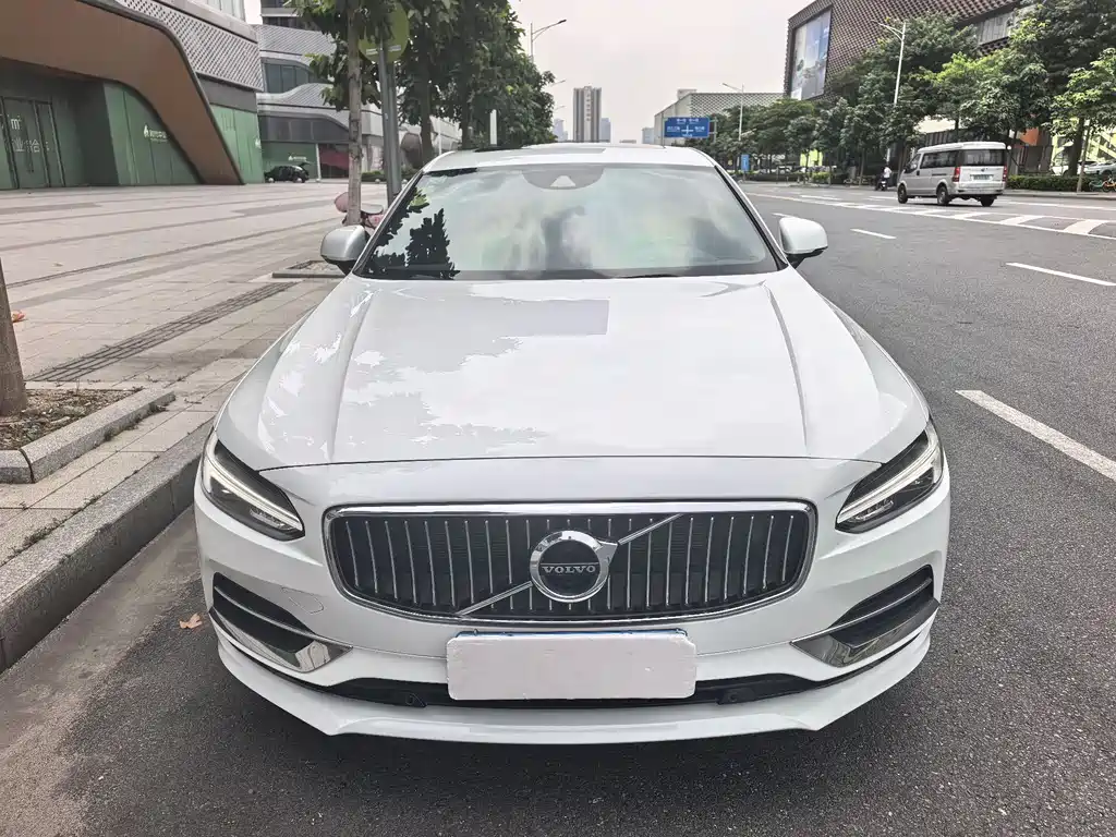 Volvo S90 2018 — фото 2