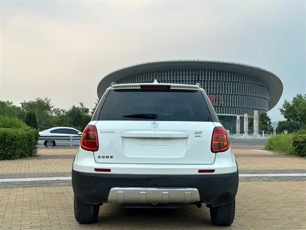 Suzuki SX4 2012