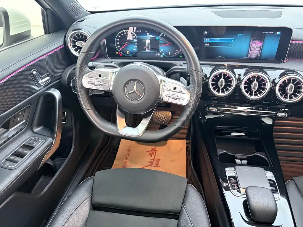 Mercedes-Benz A-Class 2021 — фото 7