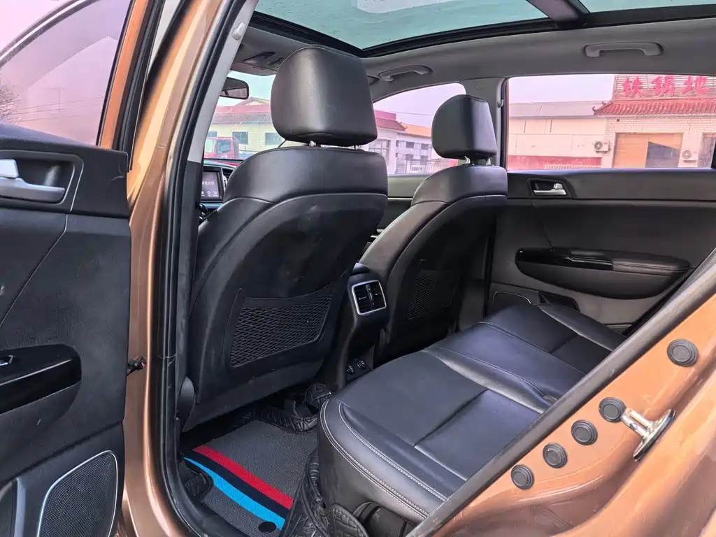 Kia KX5 2016 — фото 12