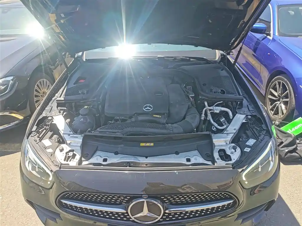Mercedes-Benz E-Class 2021 — фото 20