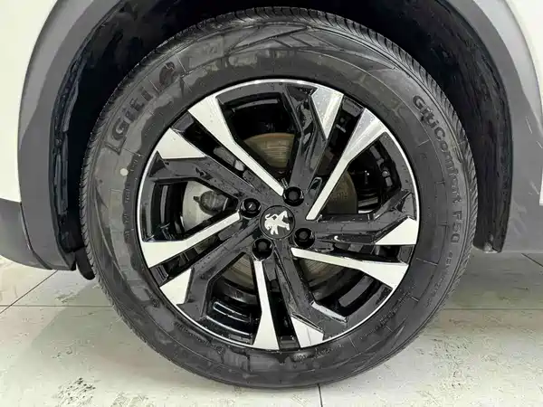 Peugeot 2008 2022