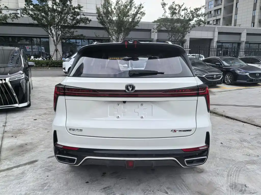 Changan CS75PLUS 2024 — фото 6