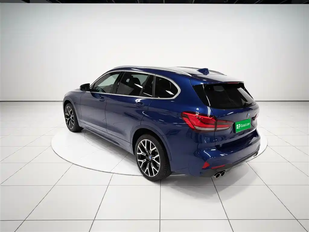 BMW X1 2020 — фото 23