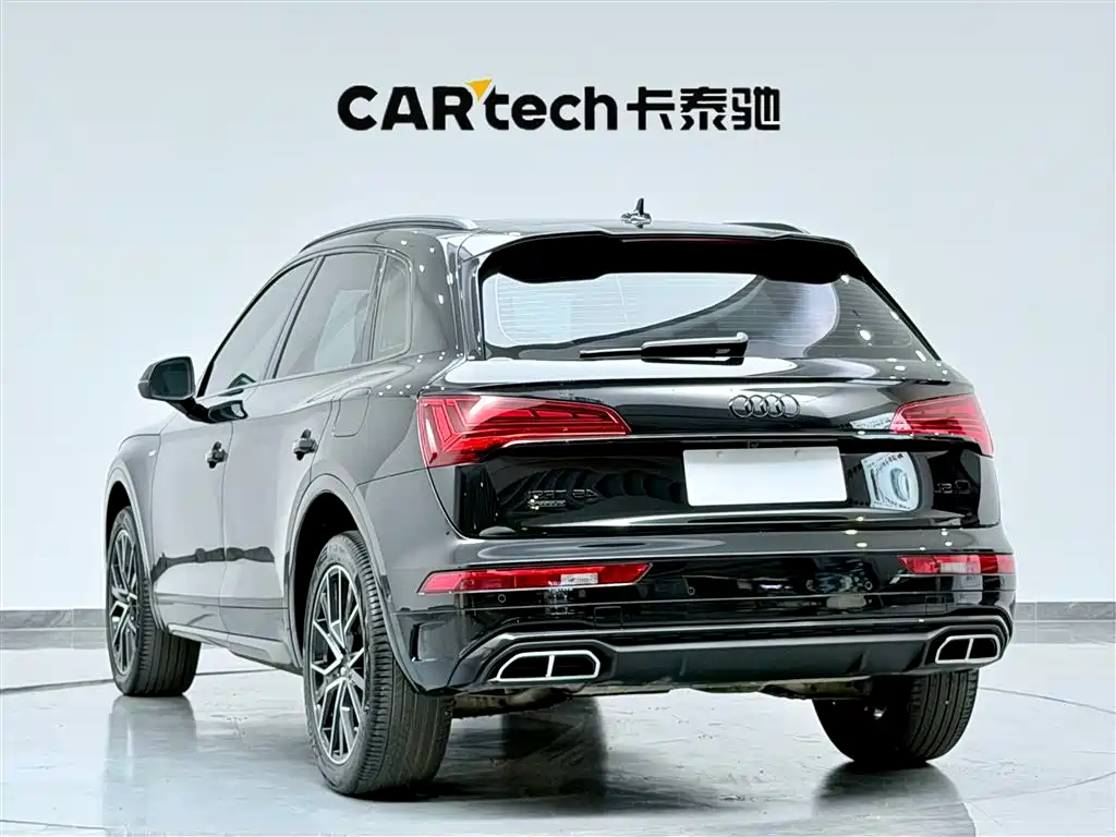 Audi Q5L 2024 — фото 7