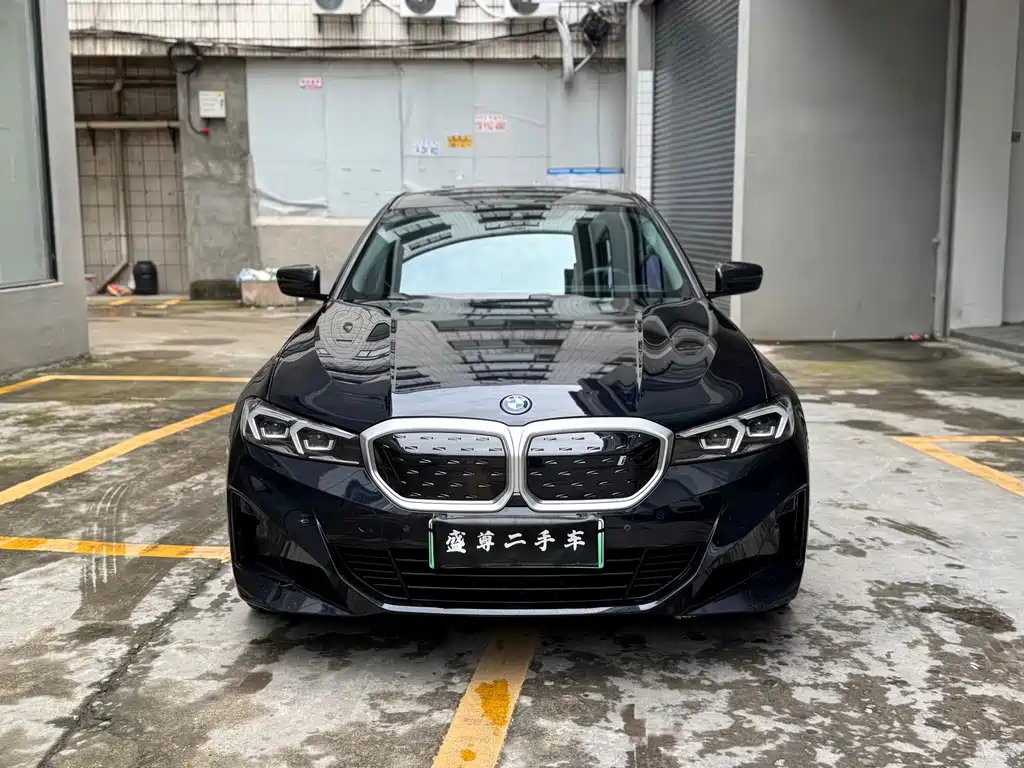 BMW i3 2023 — фото 2