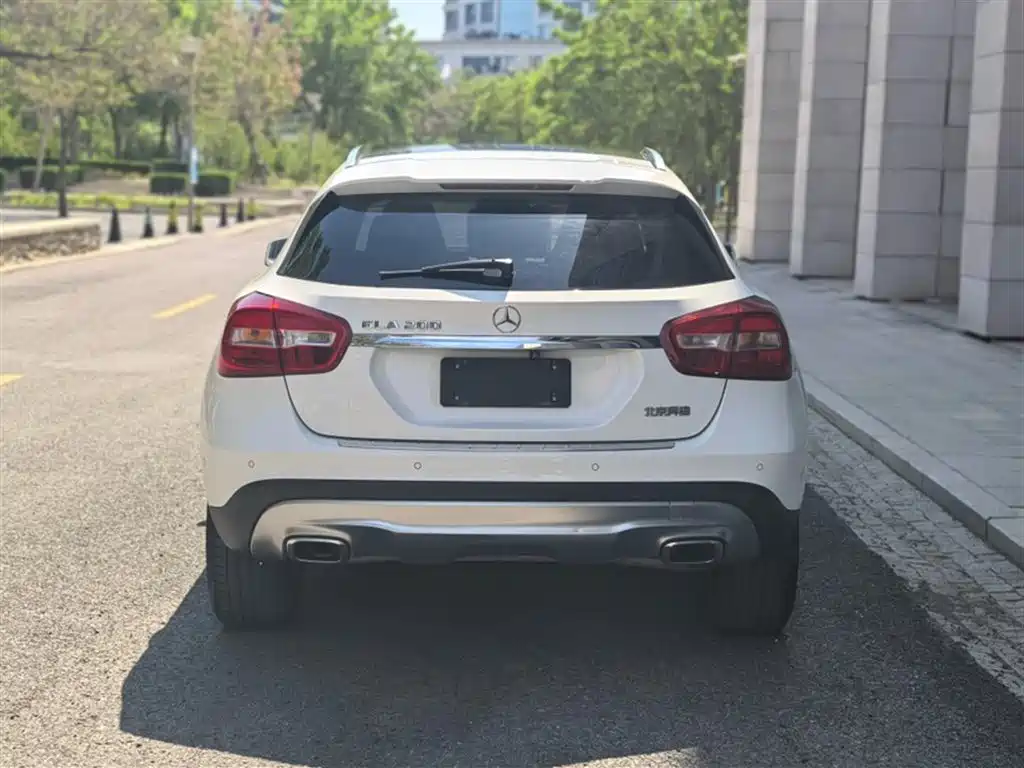 Mercedes-Benz GLA 2016 — фото 13
