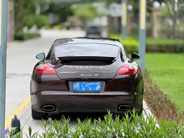 Porsche Panamera 2013