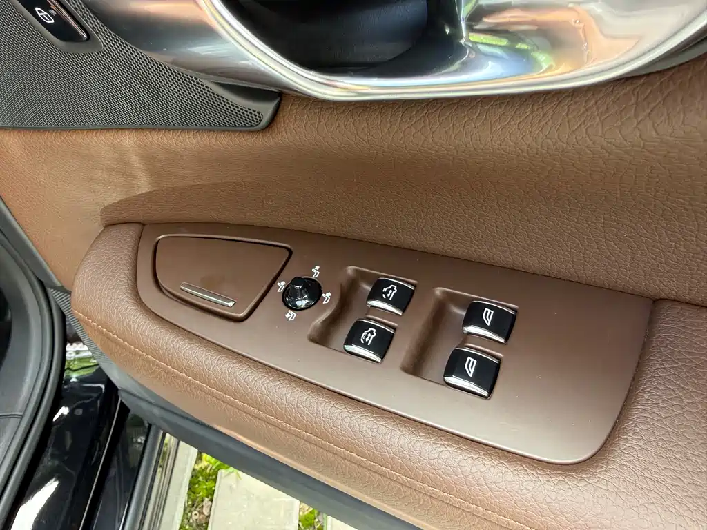 Volvo S90 PHEV 2021 — фото 17