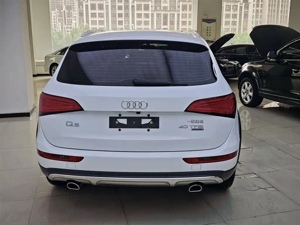 Audi Q5 2017 — фото 10