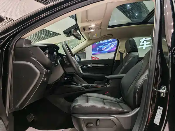 Buick Envision Plus 2023