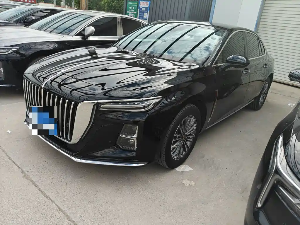 Hongqi H5 2025