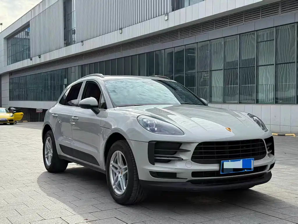 Porsche Macan 2021 — фото 2