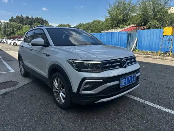 Volkswagen T-Cross 2023
