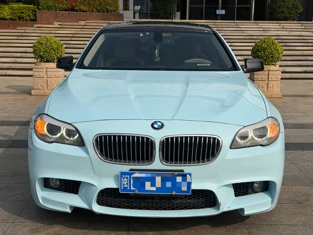 BMW 5 Series 2011